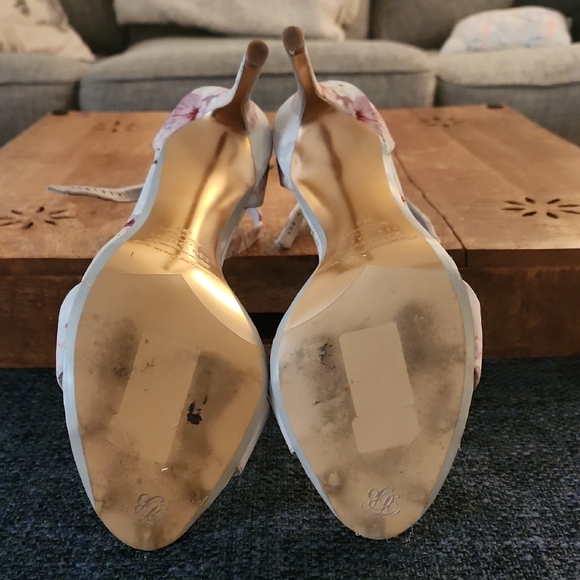 Ted Baker Blue Floral Heels - Picture 4 of 5